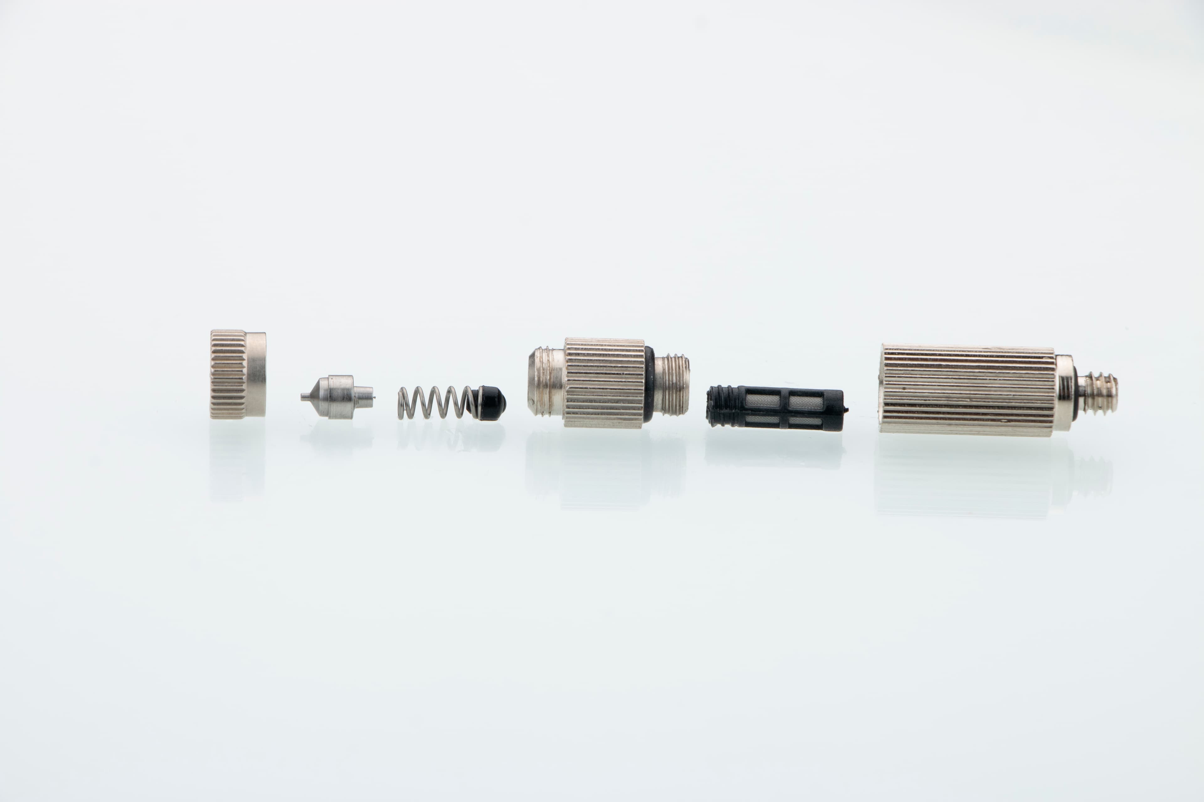 Three-stage ceramic nozzle exploded structure with filter screen
